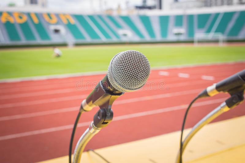 O FUTEBOL É SIMPLES